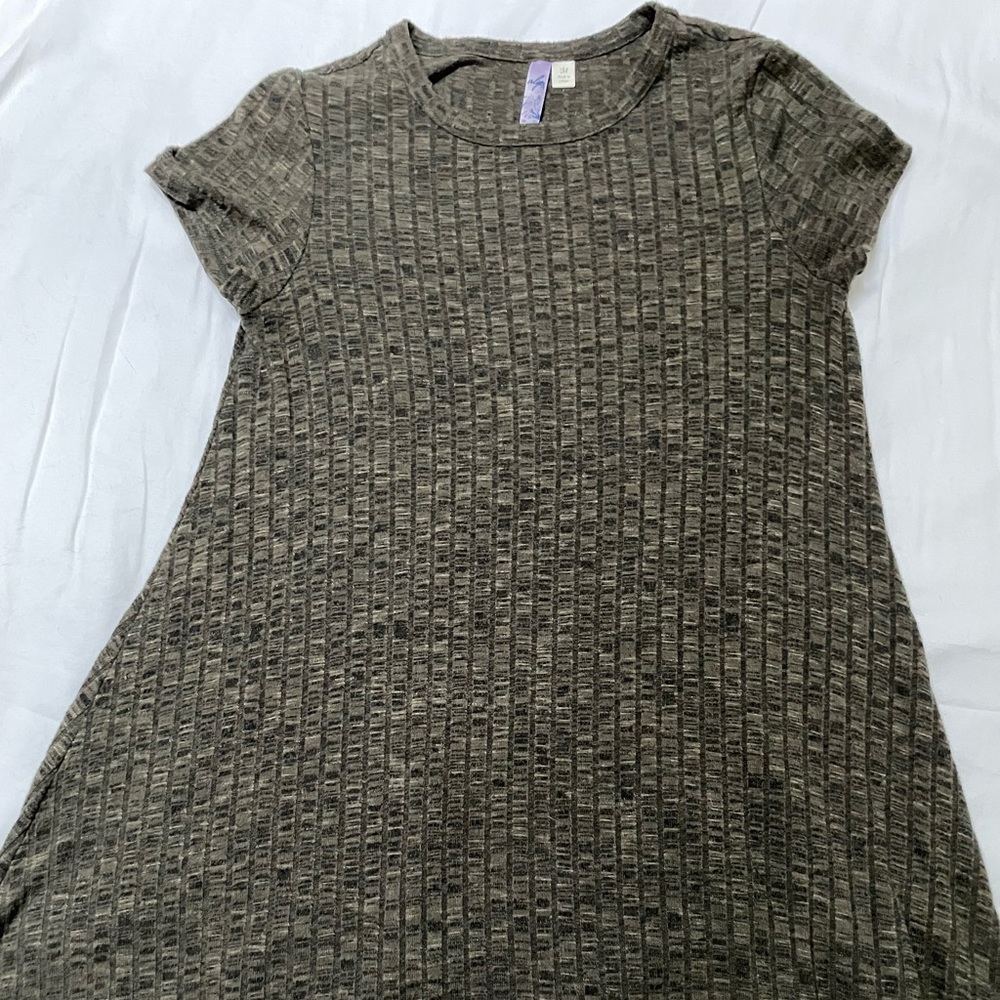 Alya // Medium // Dress